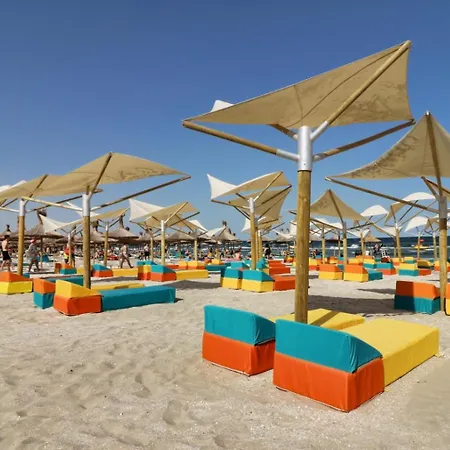 Purple Onyx - Pool & Apartman