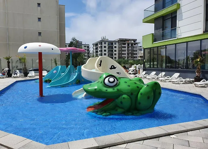 Apartmán Purple Onyx - Pool & Năvodari