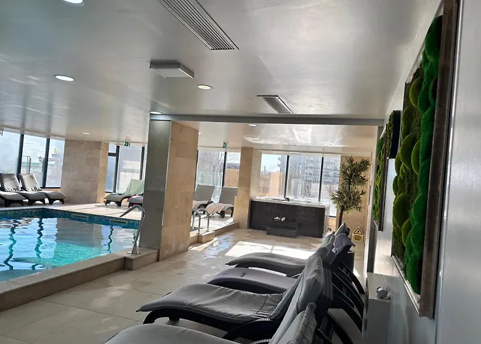 Purple Onyx - Pool & * Năvodari