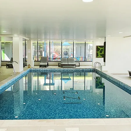 Apartment Purple Onyx - Pool & Navodari