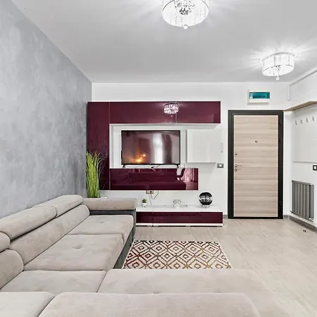 Purple Onyx - Pool & Apartment