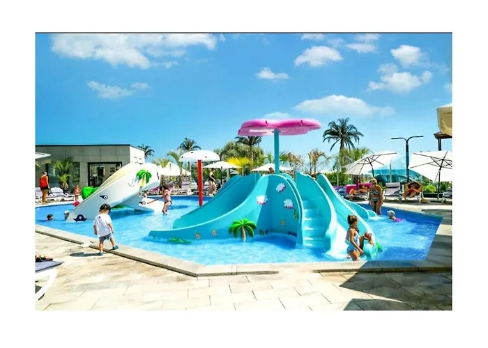 Purple Onyx - Pool & Διαμέρισμα *